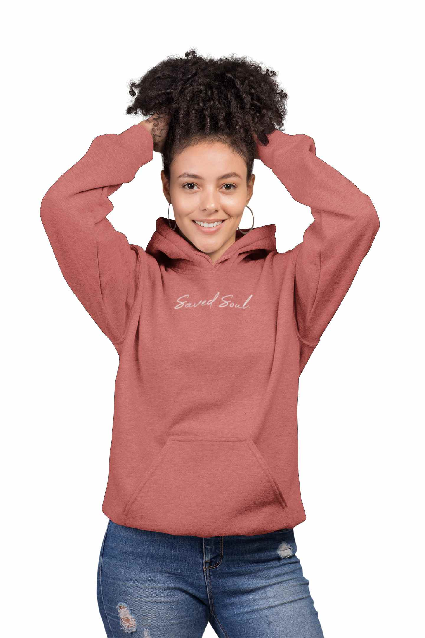 Junge Frau trägt nachhaltiger christlicher Hoodie mit christlicher Spruch "Saved Soul"
